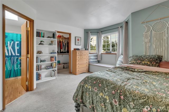 7009 E Dakota Street, Port Orchard, WA 98366