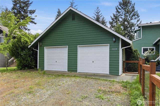 7009 E Dakota Street, Port Orchard, WA 98366