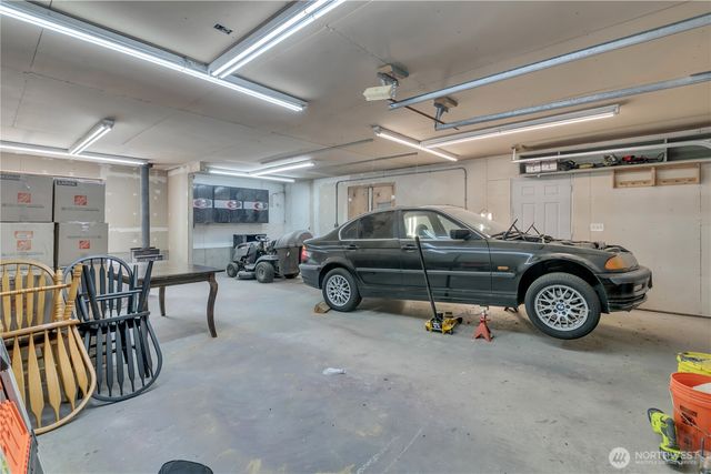 7009 E Dakota Street, Port Orchard, WA 98366