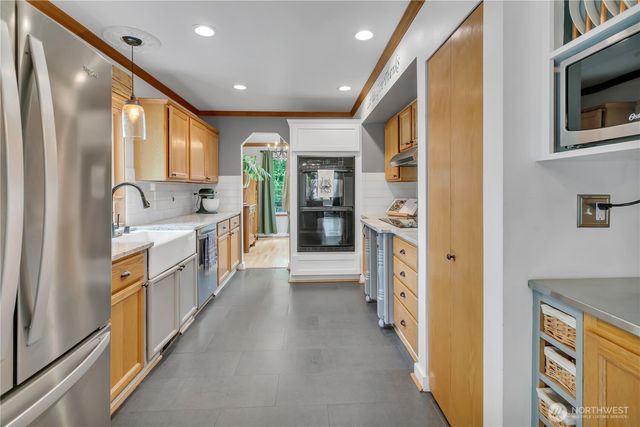 7009 E Dakota Street, Port Orchard, WA 98366