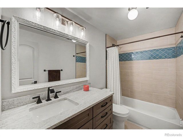 7602 E Nassau Avenue, Denver, CO 80237