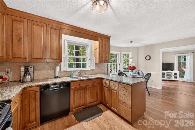2036 Kilkenney Hill Road, Matthews, NC 28105
