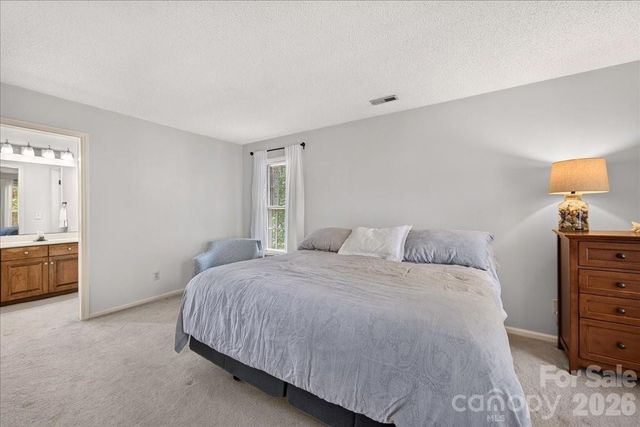 2036 Kilkenney Hill Road, Matthews, NC 28105