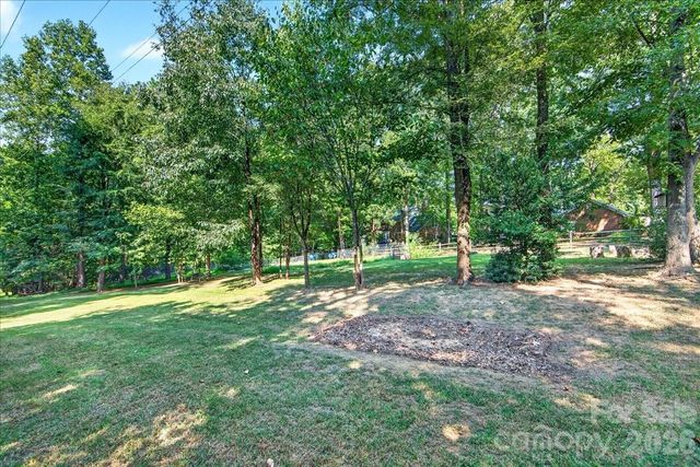 2036 Kilkenney Hill Road, Matthews, NC 28105