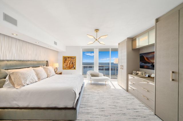 400 Alton Rd 3503, Miami Beach, FL 33139