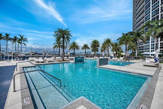 400 Alton Rd 3503, Miami Beach, FL 33139