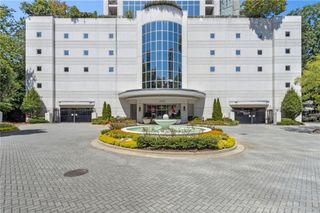 2828 Peachtree NE Road 802, Atlanta, GA 30305