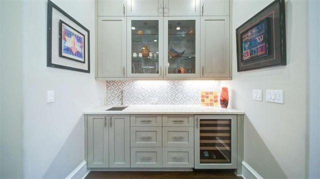 341 S Esplanade S, Alpharetta, GA 30009