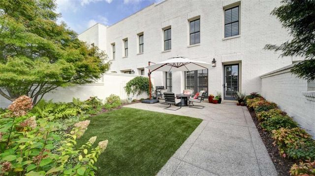 341 S Esplanade S, Alpharetta, GA 30009