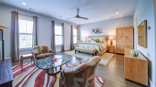 341 S Esplanade S, Alpharetta, GA 30009