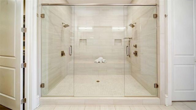 341 S Esplanade S, Alpharetta, GA 30009