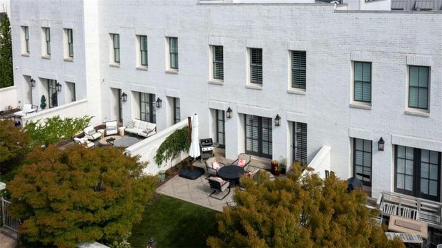 341 S Esplanade S, Alpharetta, GA 30009