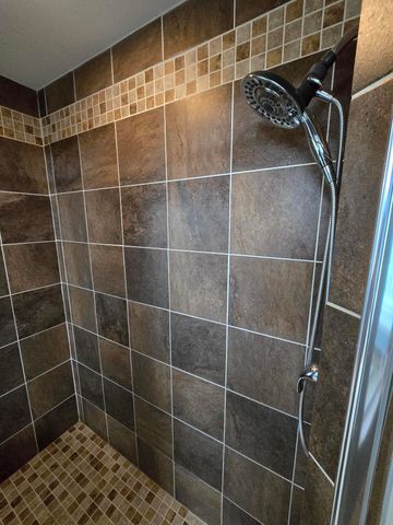 53100 Shinnecock Drive, South Lyon City, MI 48178