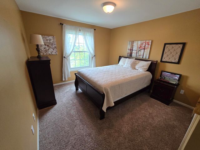 53100 Shinnecock Drive, South Lyon City, MI 48178