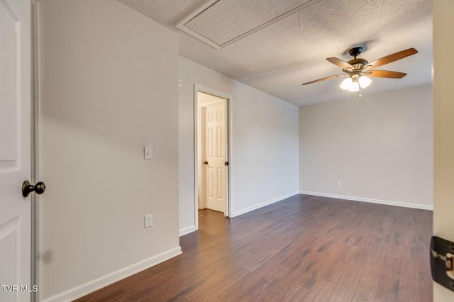 905 Milton Court 905, Kingsport, TN 37664