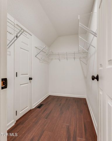 905 Milton Court 905, Kingsport, TN 37664