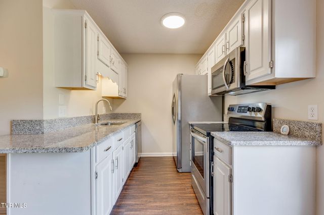 905 Milton Court 905, Kingsport, TN 37664