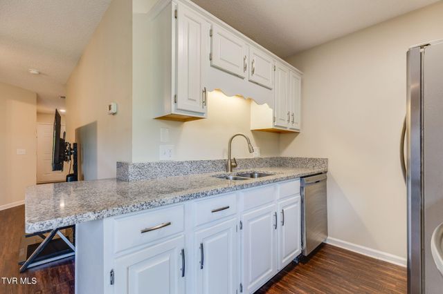 905 Milton Court 905, Kingsport, TN 37664