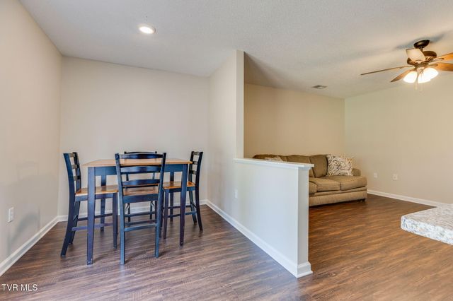 905 Milton Court 905, Kingsport, TN 37664