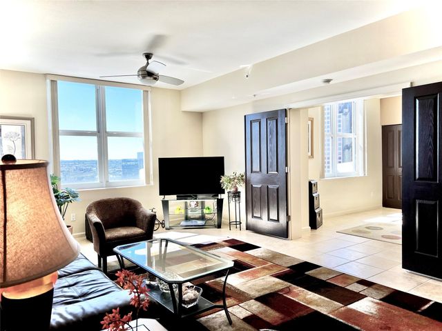 511 5TH AV 2006, Fort Lauderdale, FL 33301