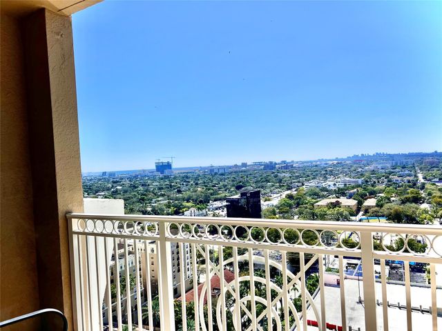 511 5TH AV 2006, Fort Lauderdale, FL 33301