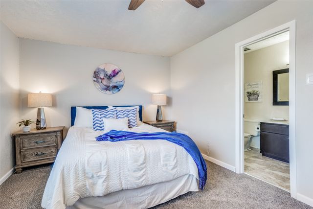 7 W Mountain Lane 37, Grand Prairie, TX 75052