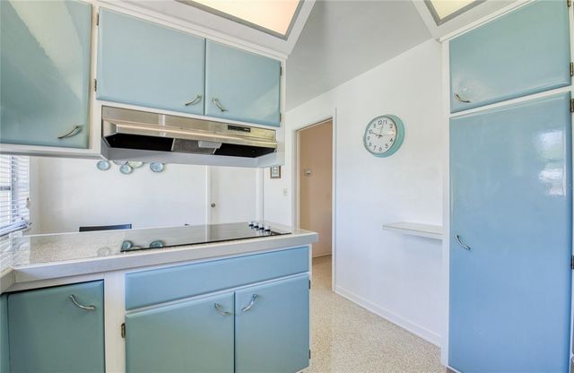 1631 CHATEAU DRIVE, Clearwater, FL 33756