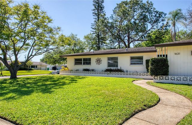 1631 CHATEAU DRIVE, Clearwater, FL 33756