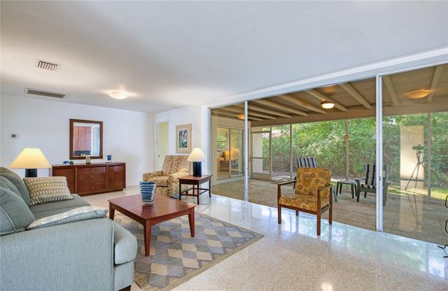 1631 CHATEAU DRIVE, Clearwater, FL 33756