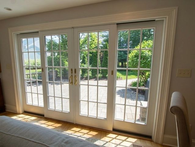 16 Sycamore Dr, Holden, MA 01520