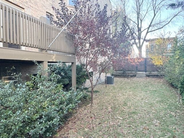 3307 S Lowe Avenue, Chicago, IL 60616