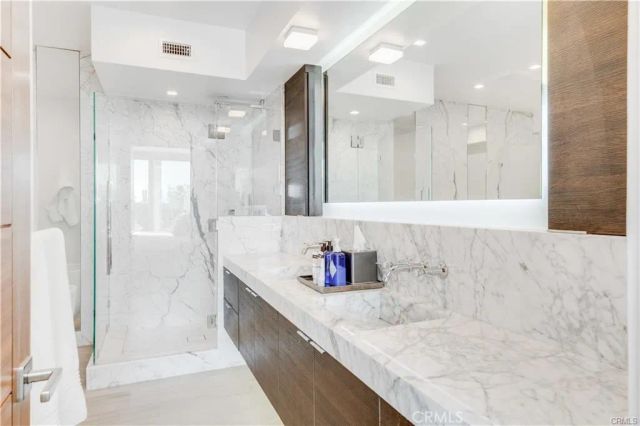 810 Esplanade C, Redondo Beach, CA 90277