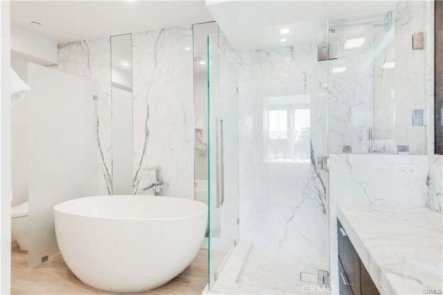 810 Esplanade C, Redondo Beach, CA 90277