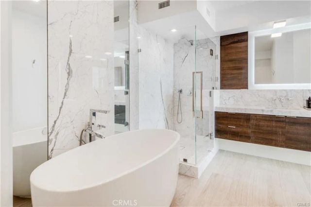810 Esplanade C, Redondo Beach, CA 90277