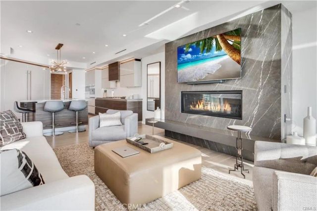 810 Esplanade C, Redondo Beach, CA 90277