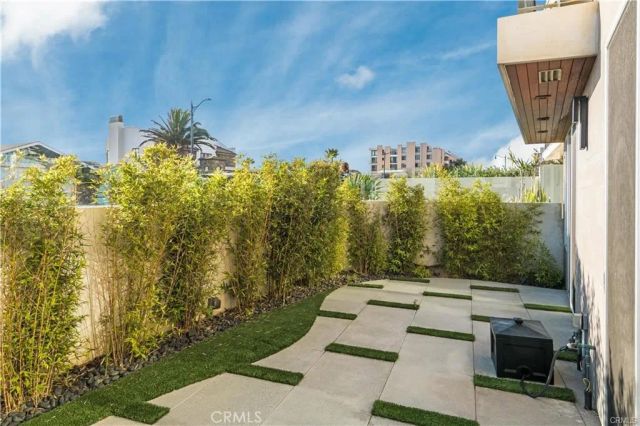 810 Esplanade C, Redondo Beach, CA 90277