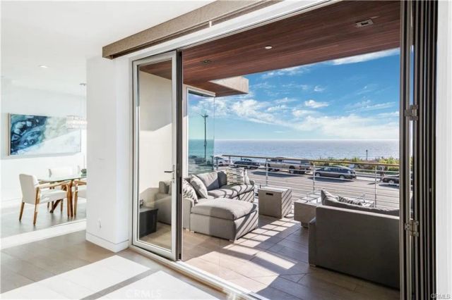 810 Esplanade C, Redondo Beach, CA 90277