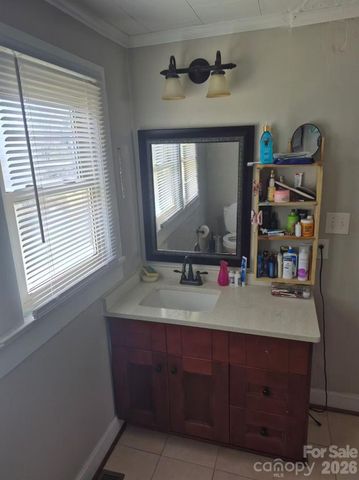 1011 Buick Avenue, Kannapolis, NC 28083