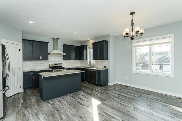 2667 Century Pine Lane NE, Rochester, MN 55906