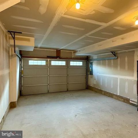 153 MERCER CT, Fairless Hills, PA 19030