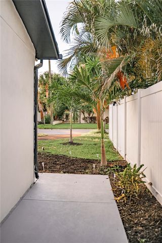 1015 BOCA CIEGA ISLE DRIVE, St Pete Beach, FL 33706