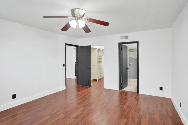 8761 Wiles Road 301, Coral Springs, FL 33067