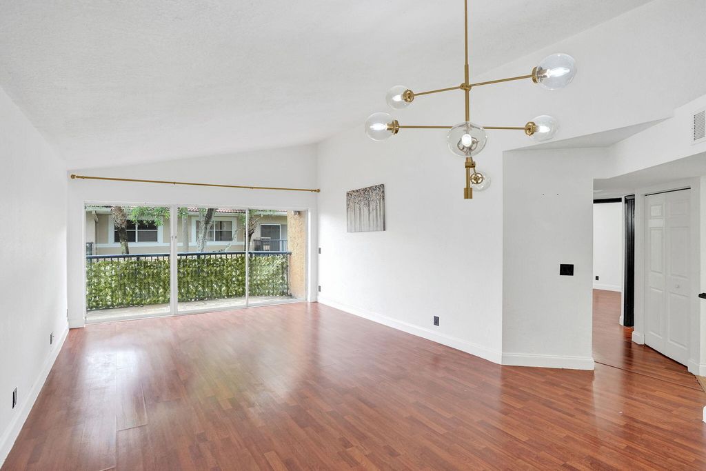 8761 Wiles Road 301, Coral Springs, FL 33067