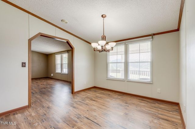 324 Louise Lane, Blountville, TN 37617