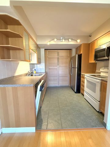 1731 Beacon 422, Brookline, MA 02445