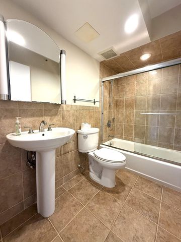 1731 Beacon 422, Brookline, MA 02445