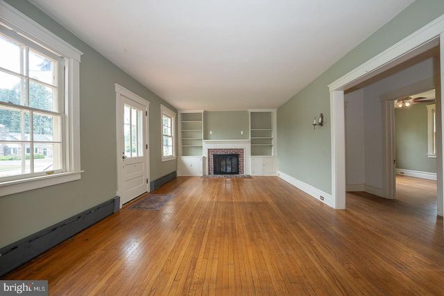 307 MONUMENT AVE, Malvern, PA 19355