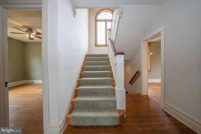 307 MONUMENT AVE, Malvern, PA 19355