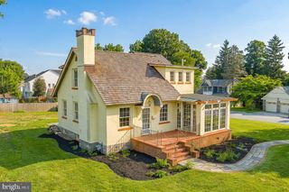 307 MONUMENT AVE, Malvern, PA 19355