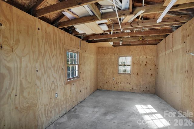 1434 Edgewater Drive, Charlotte, NC 28210